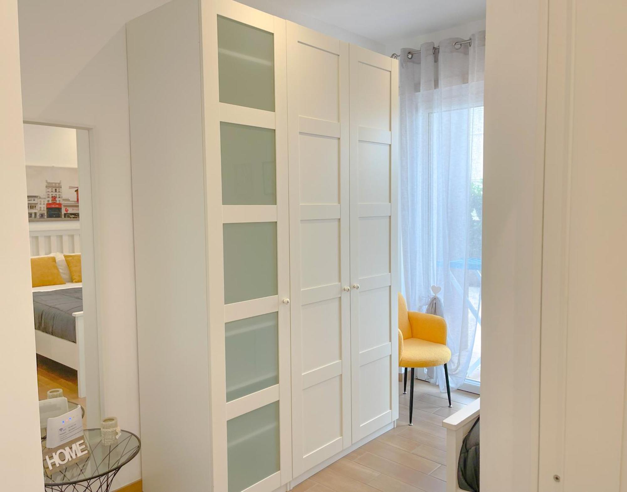 The Shabby House - Charming Seaside Retreat In Central Anzio, Steps From Beach And Train Station Exteriör bild